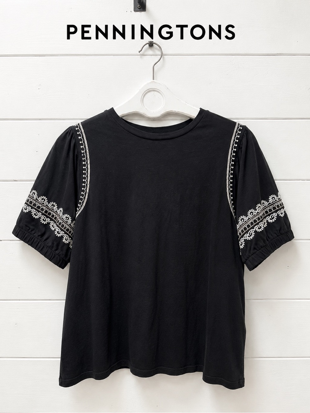 PENNINGTONS Black Embroidered Puff Sleeve Top 1X